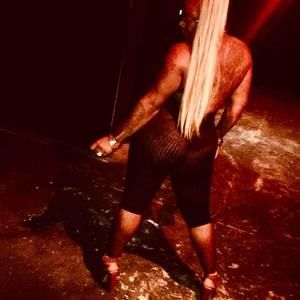 Meet your Posher, Niesha